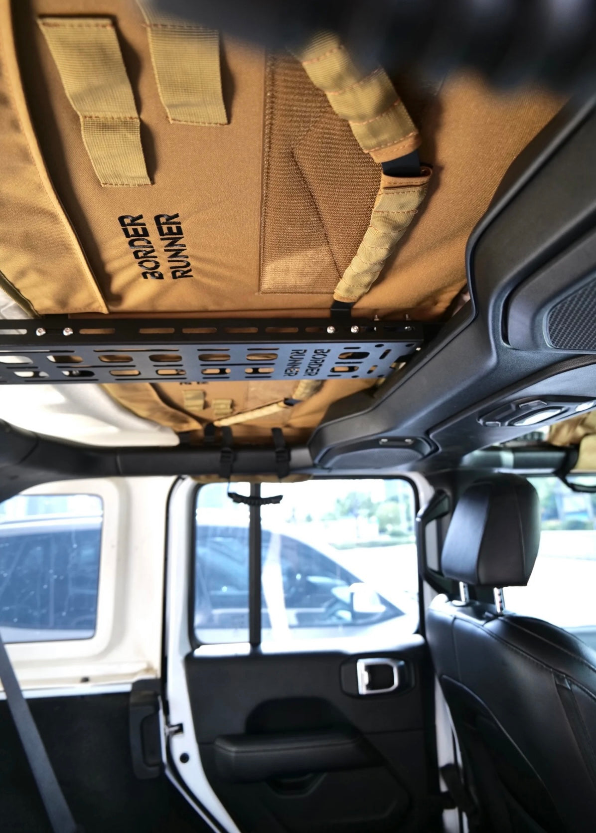 Border Runner Dachträger Cargo Overhead Molle Panel Innenablage