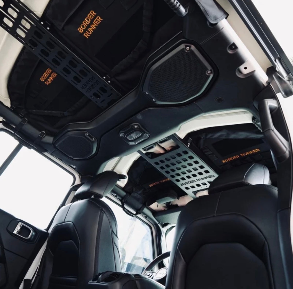 Border Runner Dachträger Cargo Overhead Molle Panel Innenablage